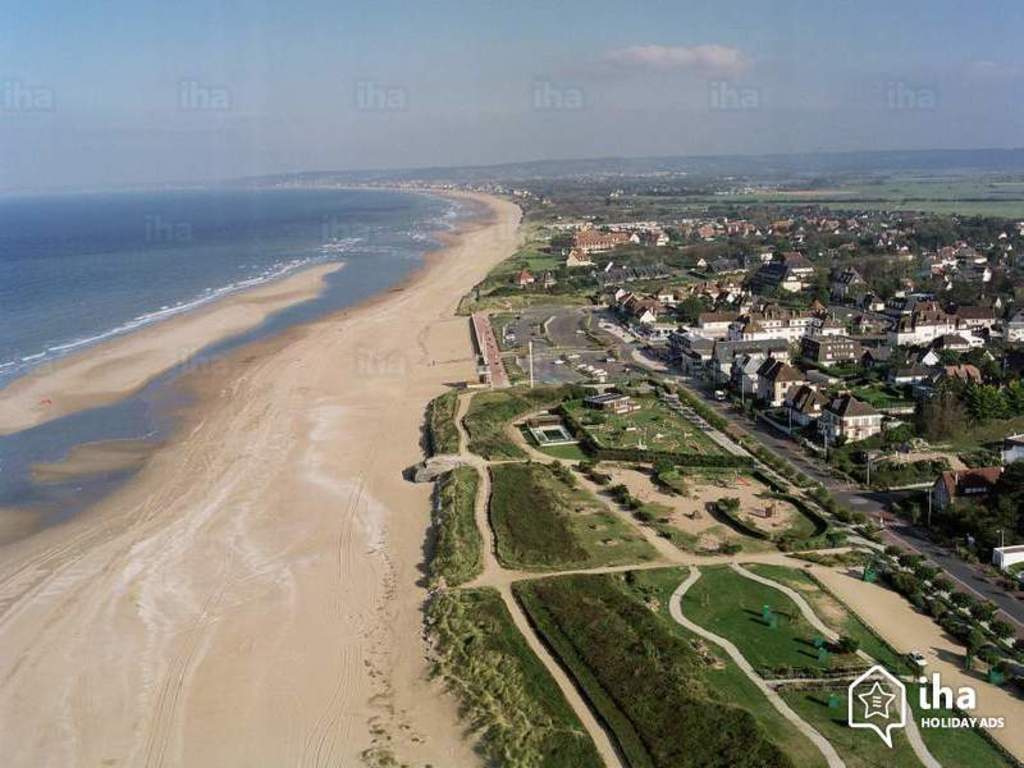 Merville-Franceville Plage, our favourite beach 20 min by car.