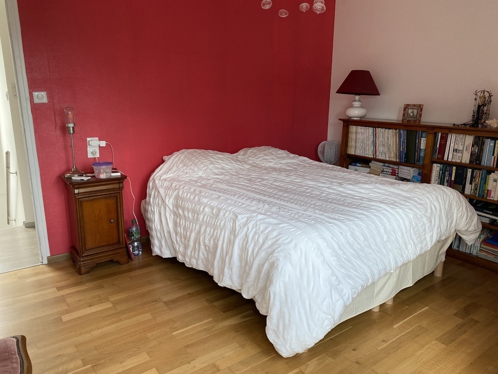 Main bedroom (bed 160*200)