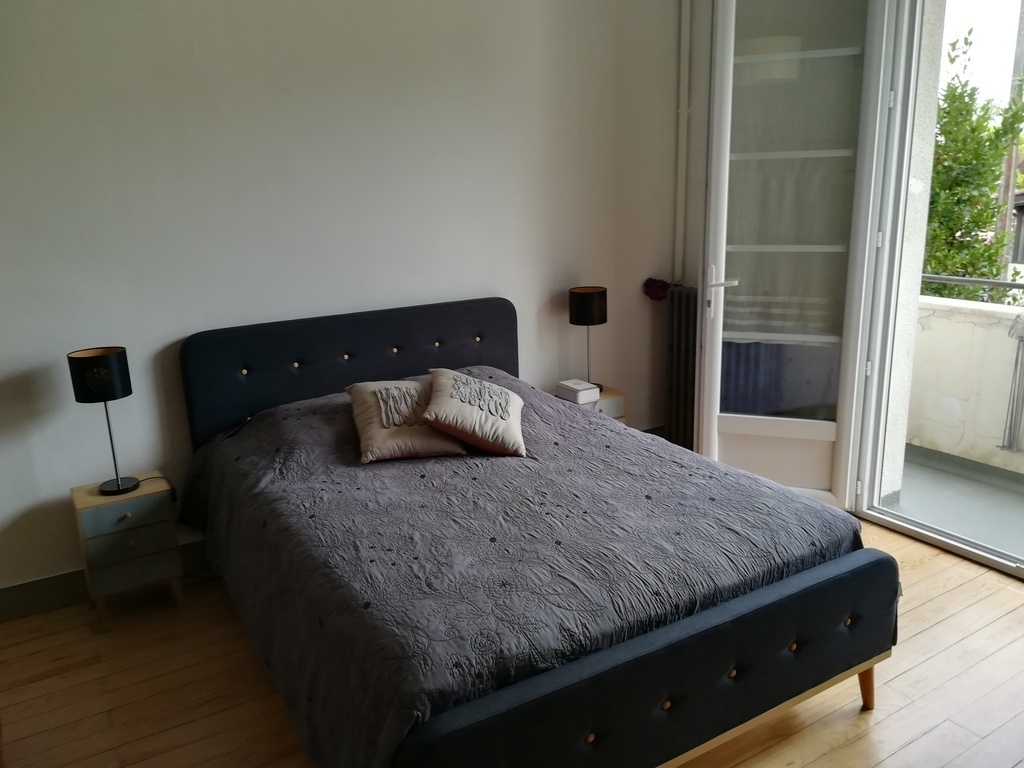 bedroom 3 (parent's room)