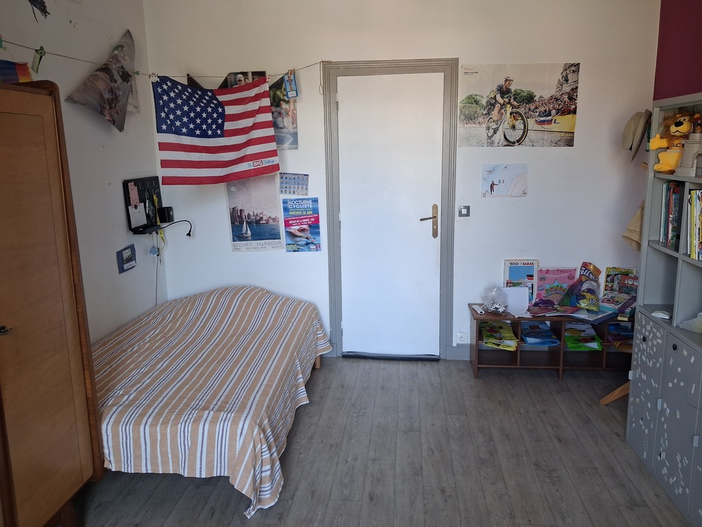 Octave's bedroom