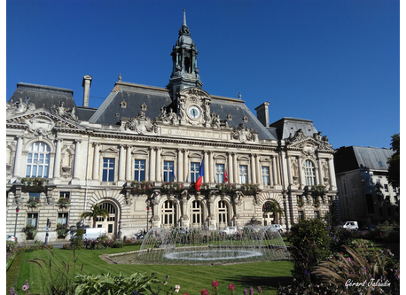 The town hall of Tours.