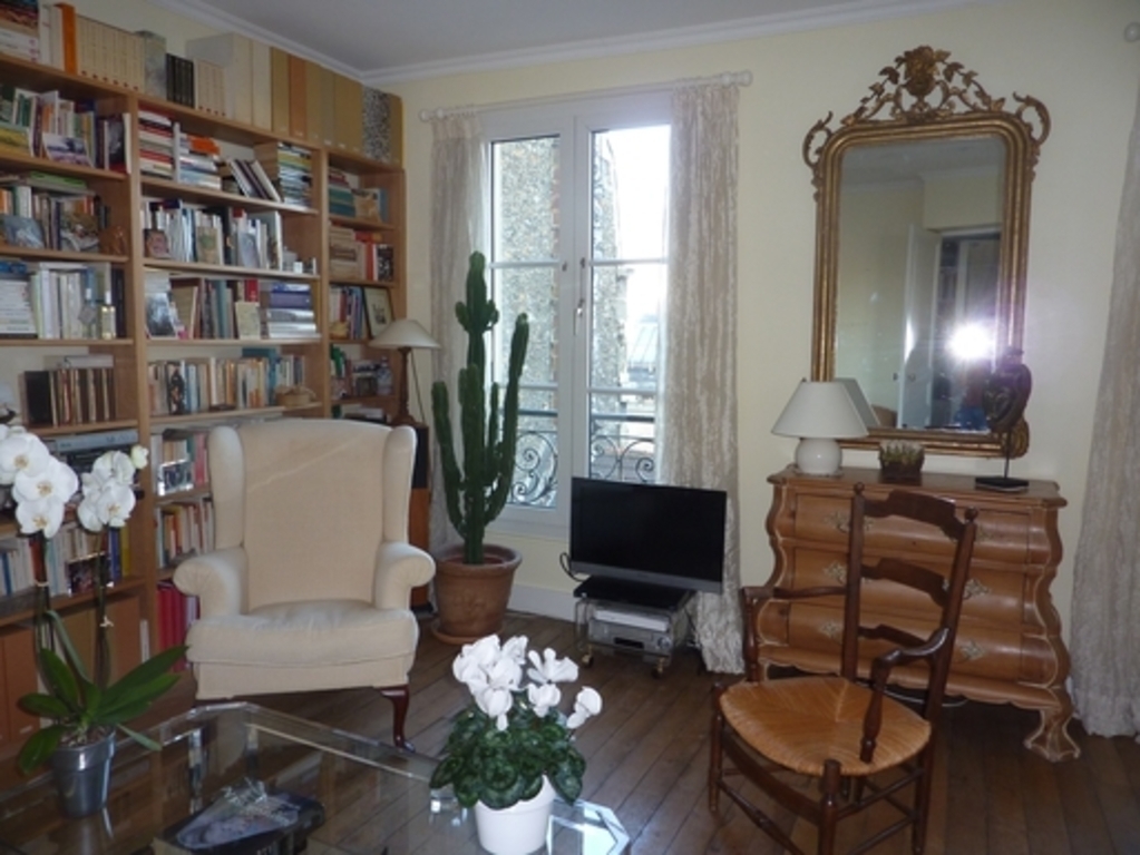 Upstairs living room