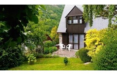 the chalet faces the garden