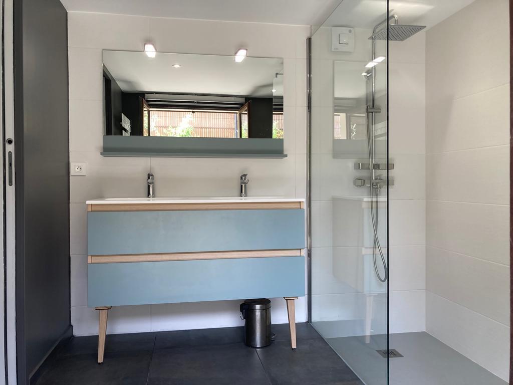 salle de bains du bas