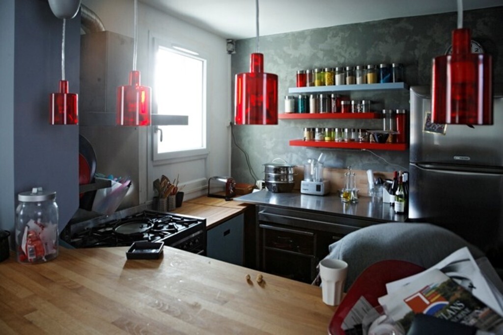 Le bar et la cuisine