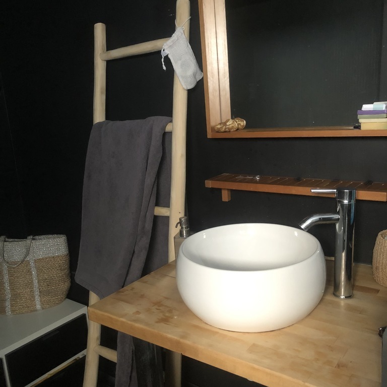 Salle de bains dans la chambre des parents