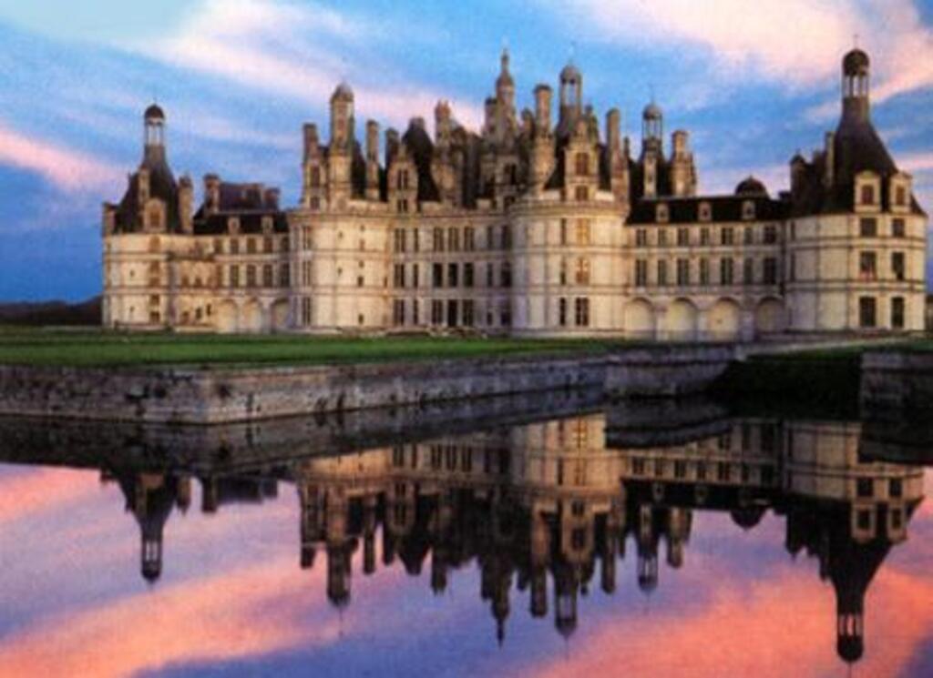 Chambord Castle - 20Kms