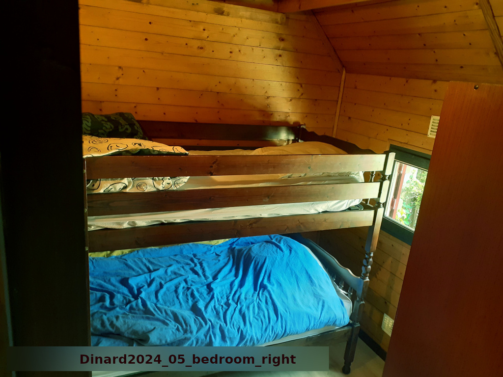 Dinard2024_05_bedroom_right