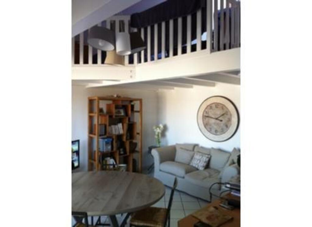 living room/mezzanine