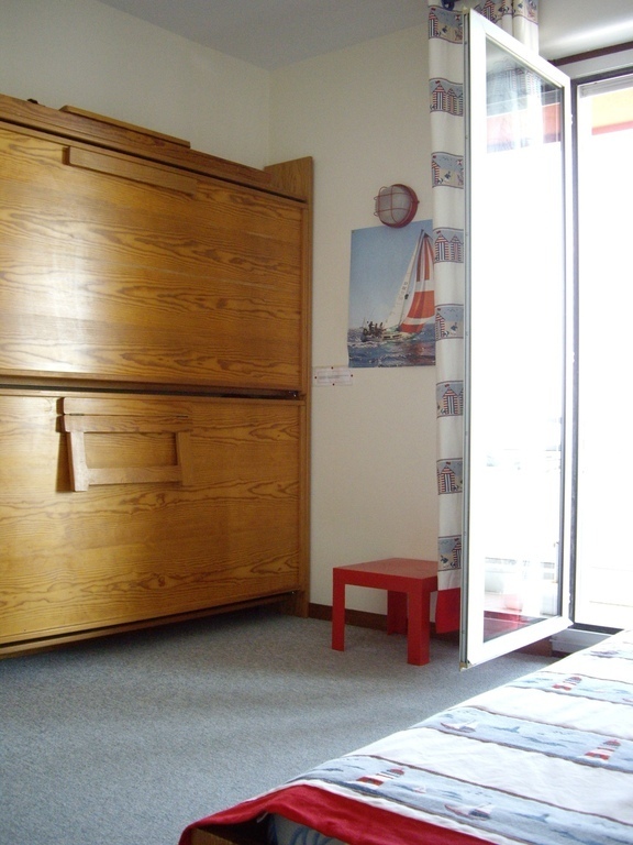 Chambre à Saint Palais avec 2 lits superposés et 2 lits gigogne