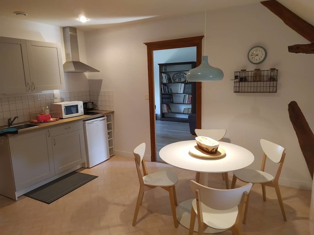 upstair second kitchen