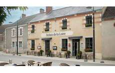 Very nice and good restaurant 2mn walk from the house , 