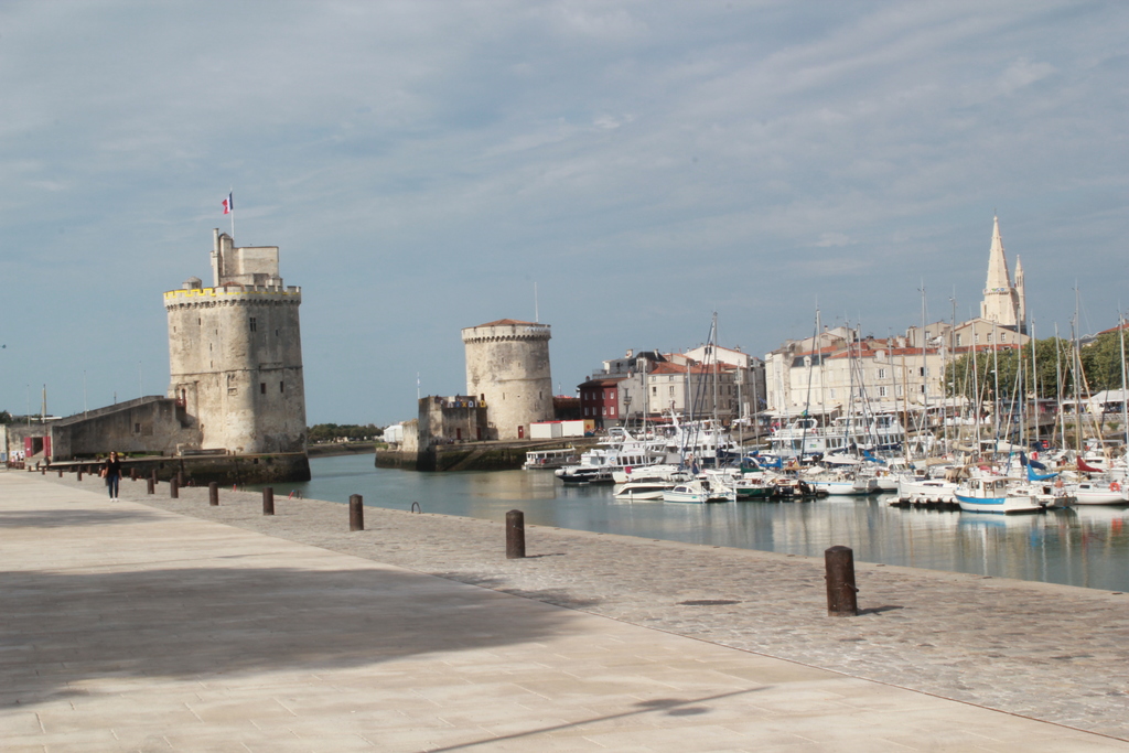 La Rochelle - Towers of the harbour - 45mn