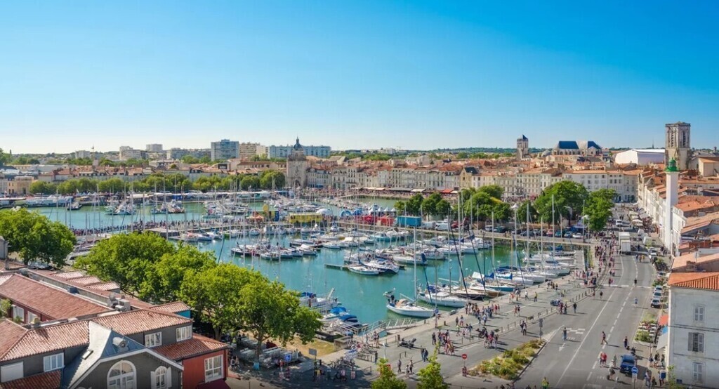 Large view of the city