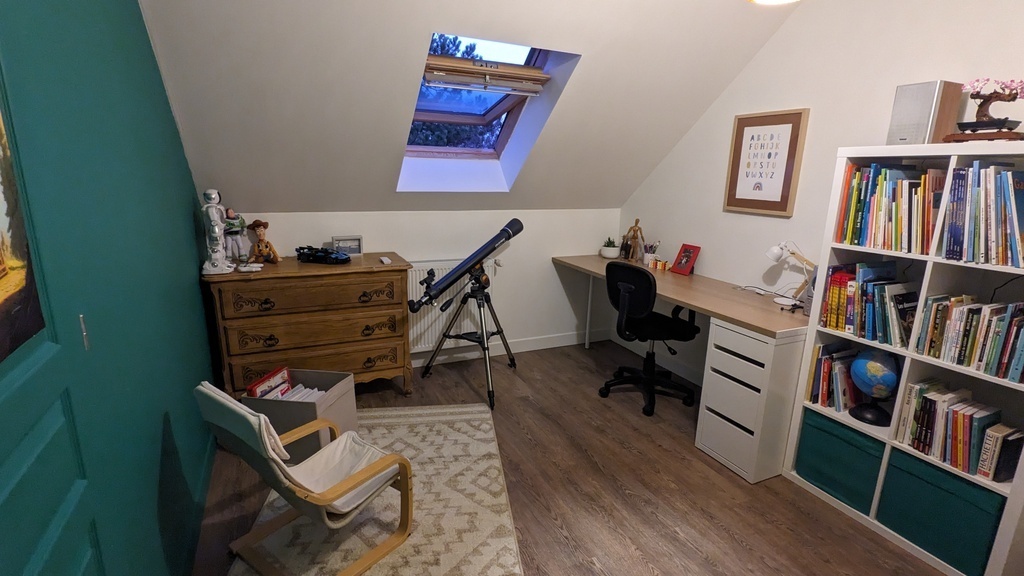 Malo's bedroom (1st floor)