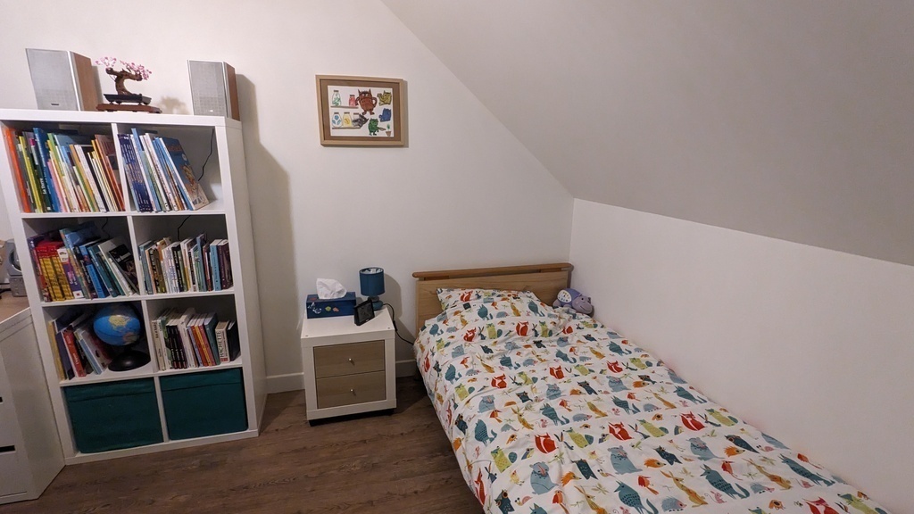 Malo's bedroom (1st floor)