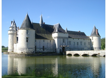 15' from Angers, beautiful castle of the Plessis Bourré