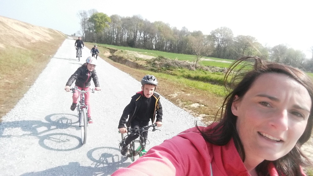 shops accessible by bike (2,5km)