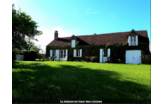 "It is a green house on the top of the hill" Song of Maxime Le Forestier