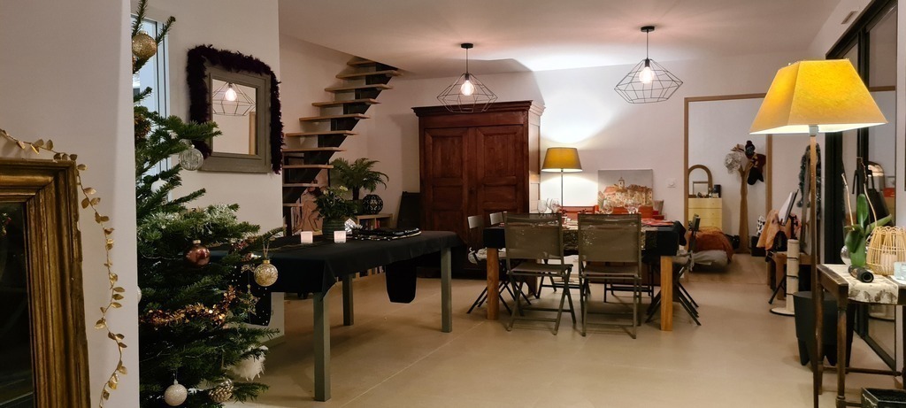 Dining room and staircase / master suite at the back