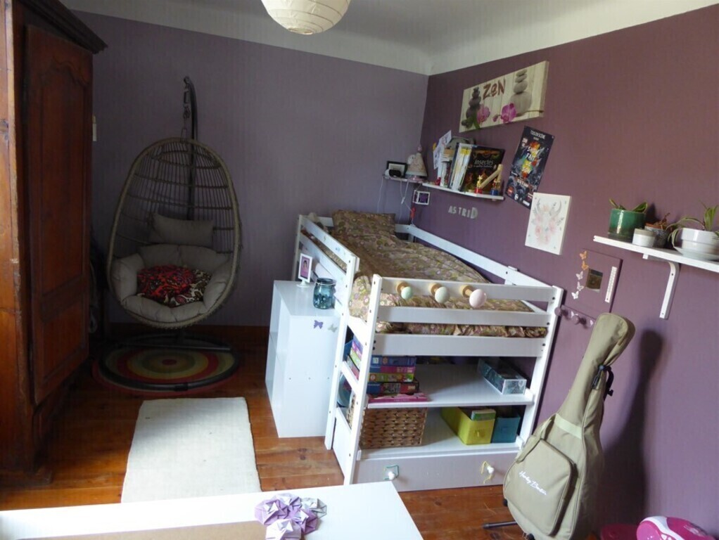 bedroom 1, first floor