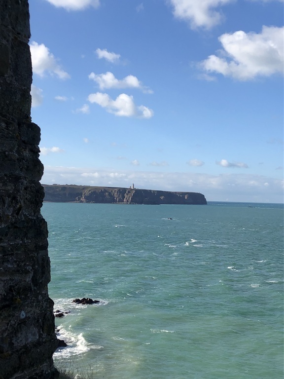 Le Cap Fréhel vu du Fort Lalatte (13eme siècle) 38km - 50 min)
