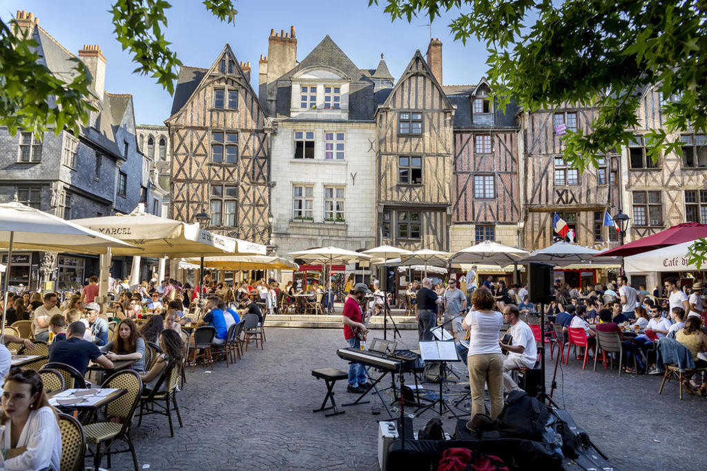 Place Plumereau in the old town of Tours