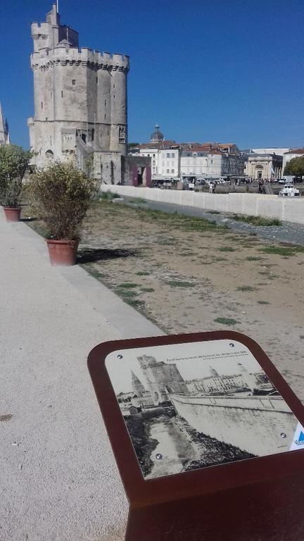 LA ROCHELLE : TOUR SAINT NICOLAS