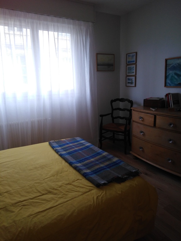 chambre - bedroom  (1 lit 160) 