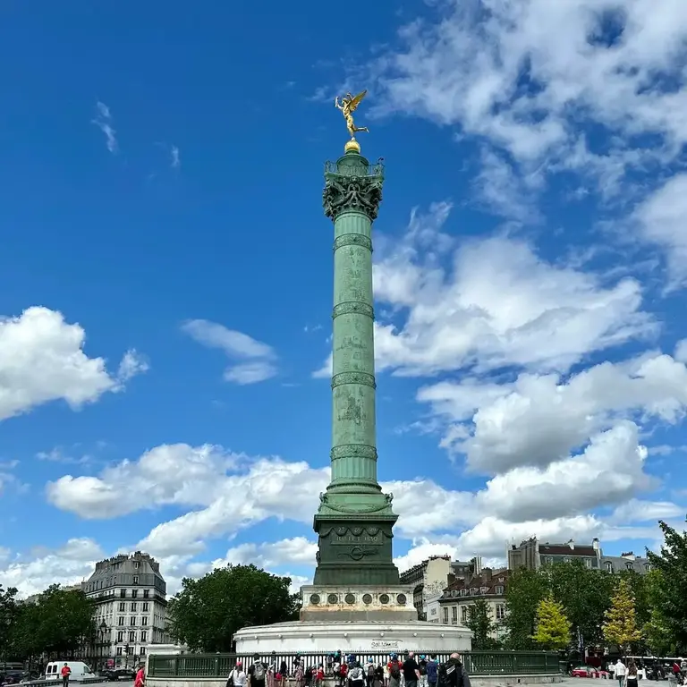 Bastille - 10 minutes from home