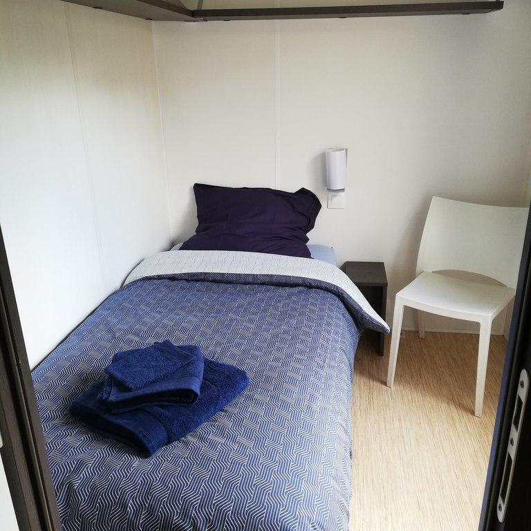 Chambre avec 1 lit simple