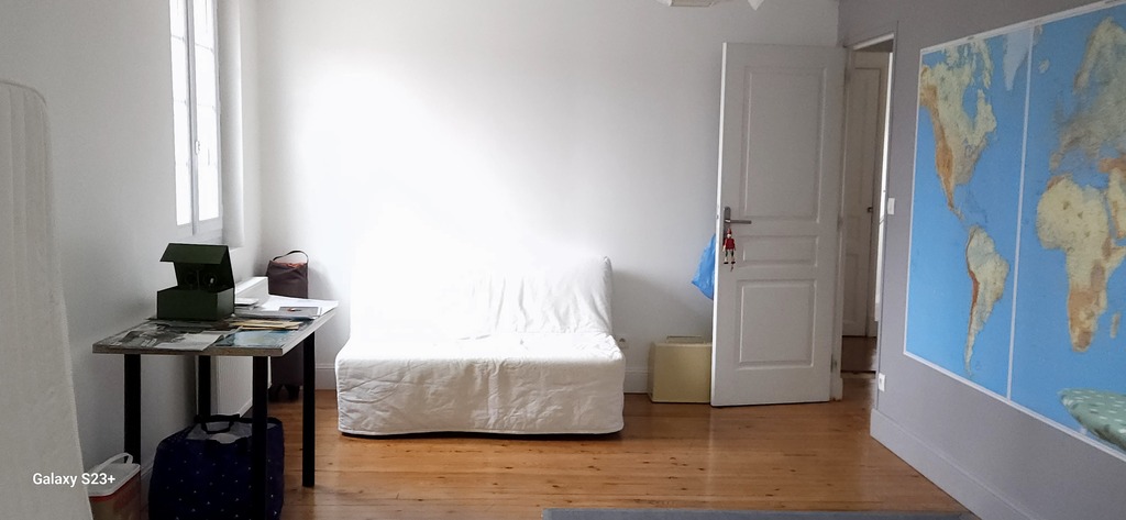 Sofa for 2 + bed on floor for 2 at the moment ( new installation)level 1for 2 . Level 2