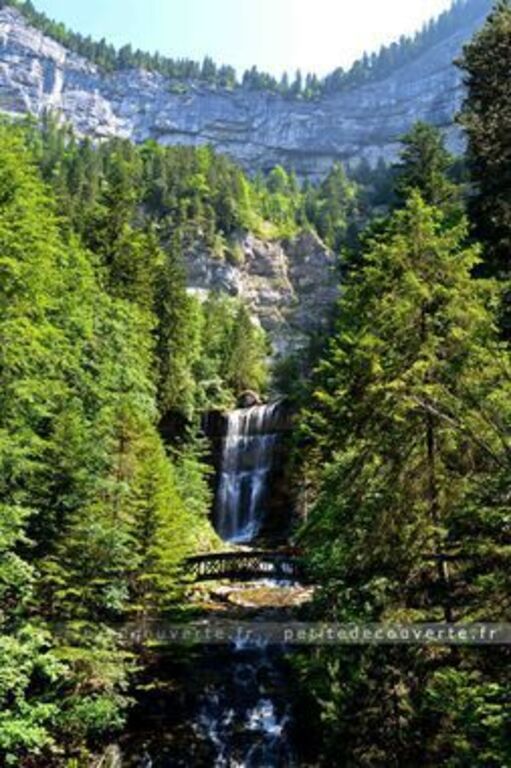 Cirque de St Même in the Chartreuse Mountain (60 min drive)