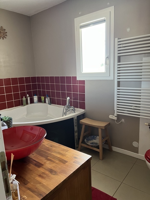 Salle de bain de l’étage 