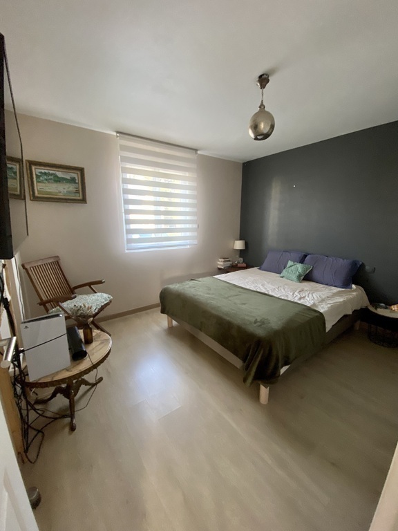 La chambre du rez-de-chaussée 