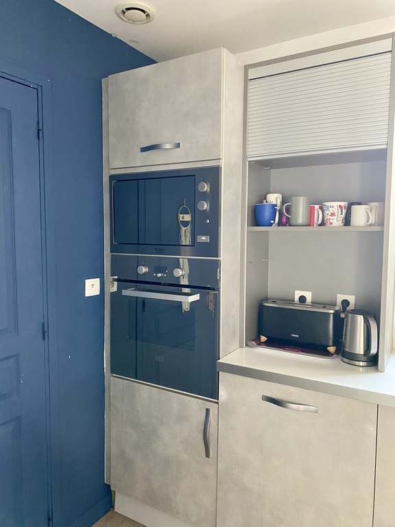 Le four, micro-ondes et lave-vaisselle 