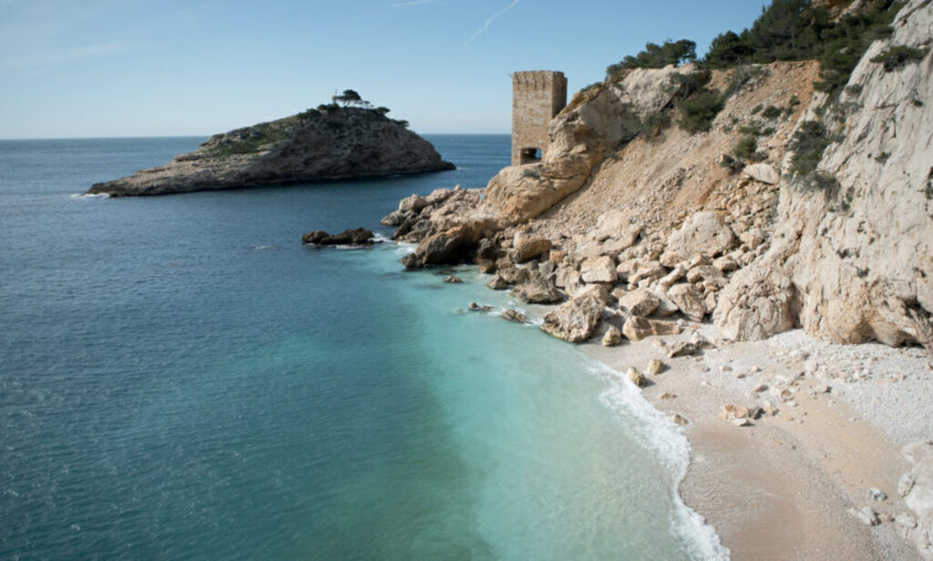 Côte bleu - à 37km