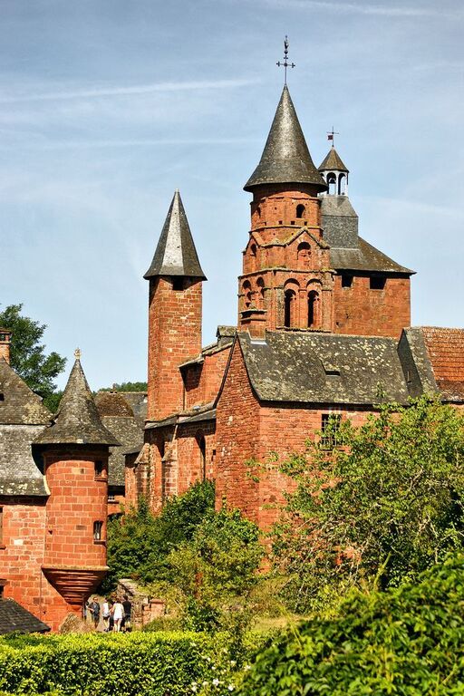 Collonges-la-Rouge