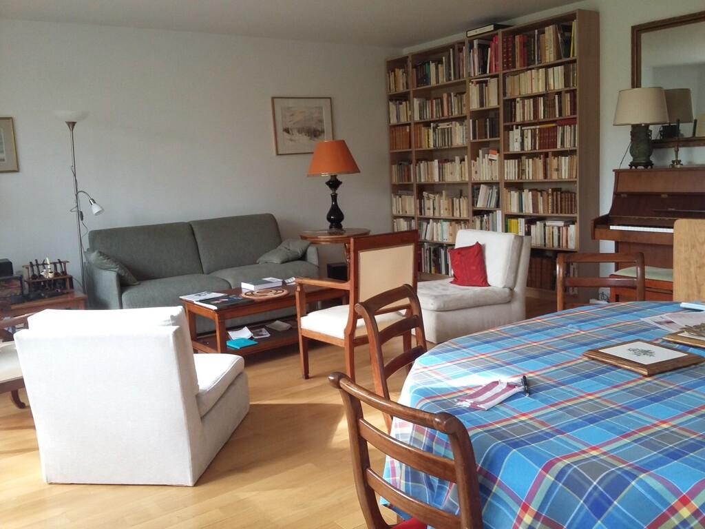 l salon avec canapé-lit 2 personnes