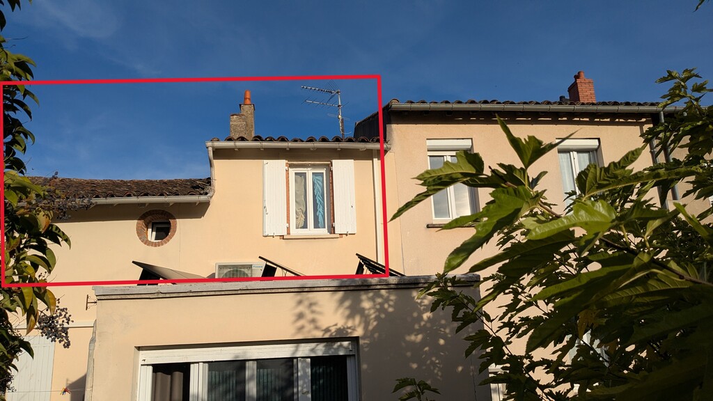 La facade de l'appartement du 2eme coté Conseil Départemental