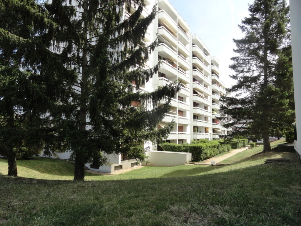 view of the building from the north entrance of the residence