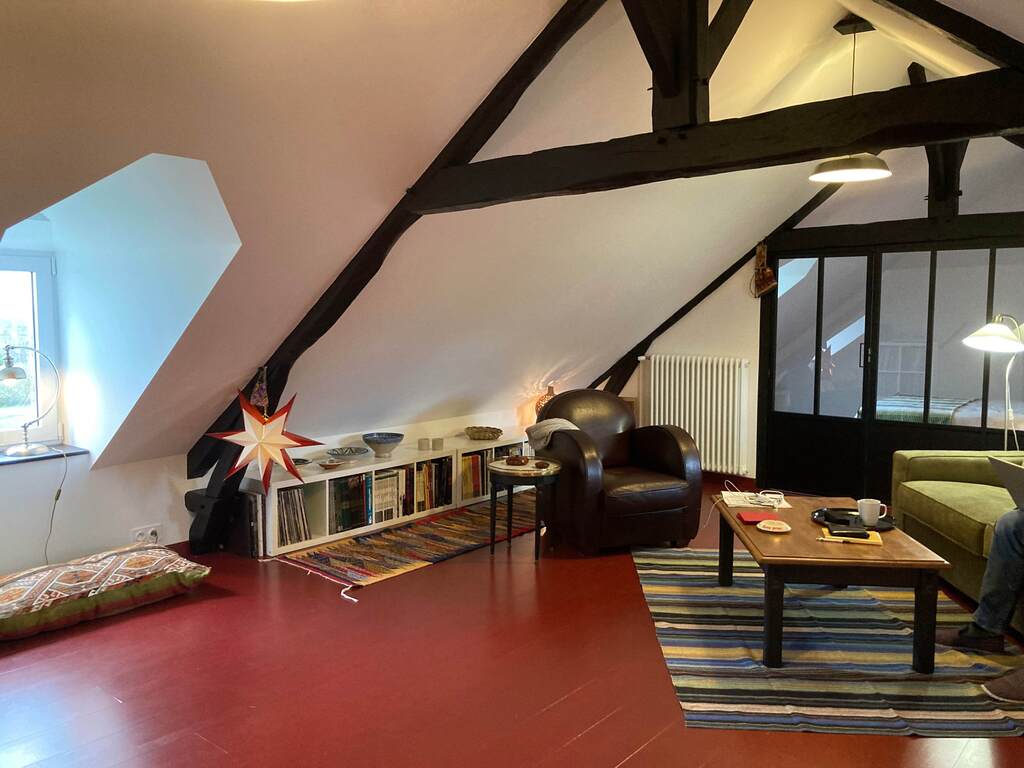 2nd floor Music lounge