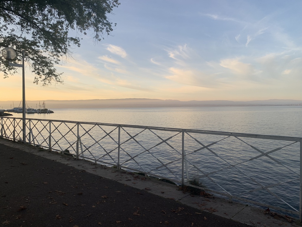Promenade au bord du lac Léman