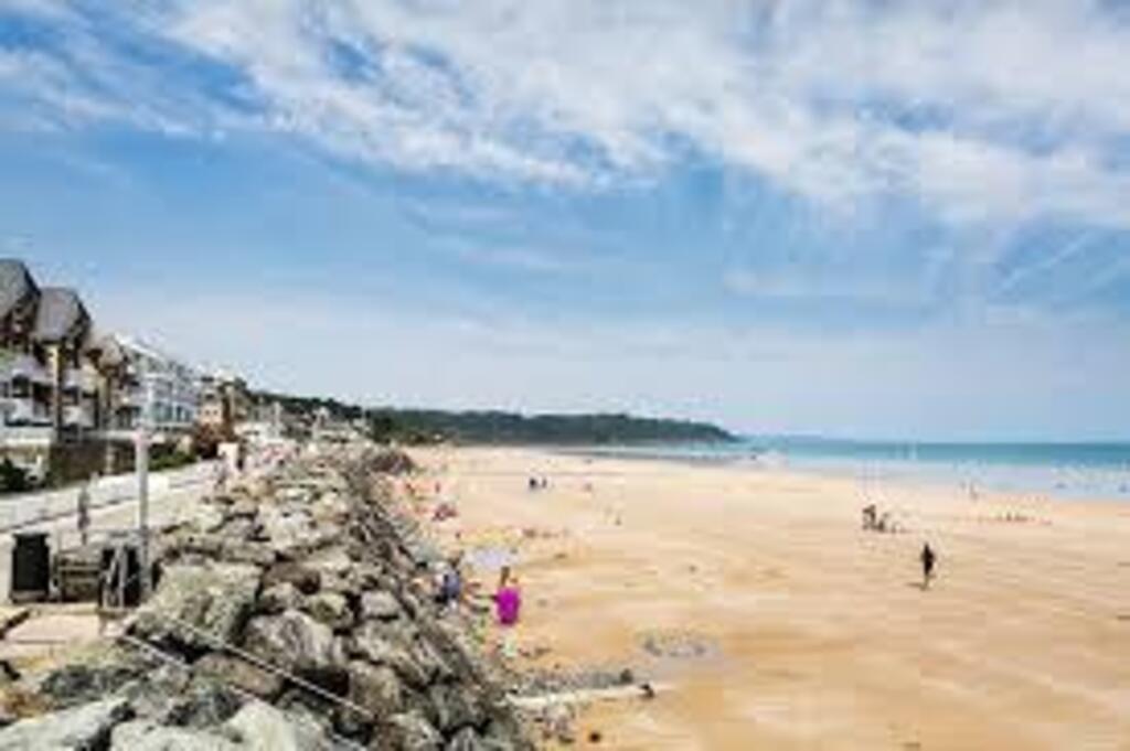 Plage des rosaires (10min)