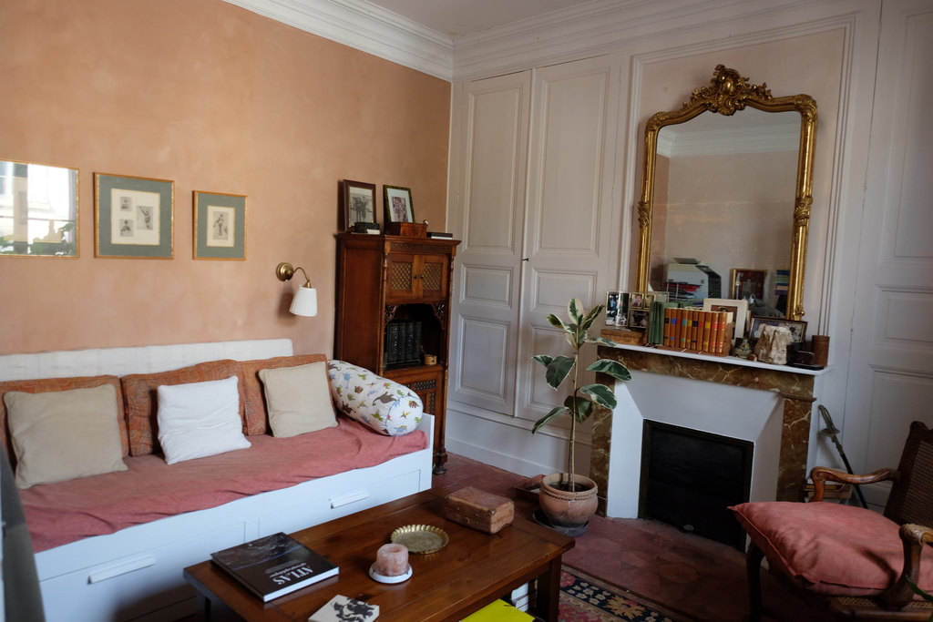 Chambre, petit salon au RDC