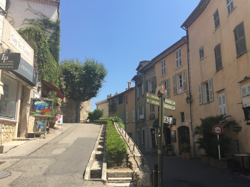 Mougins old village