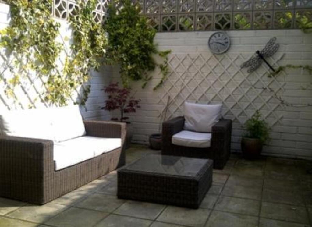 Garden Sofa & Chair