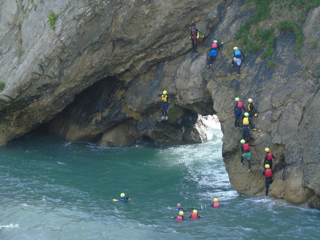 coasteering at Lulworth cove, 60 min drive