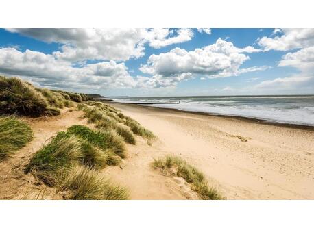 Southbourne Beach (5 min drive) - top beach in the South of England (The Times 2024)