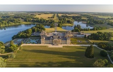 Blenheim Palace, 20 minutes away